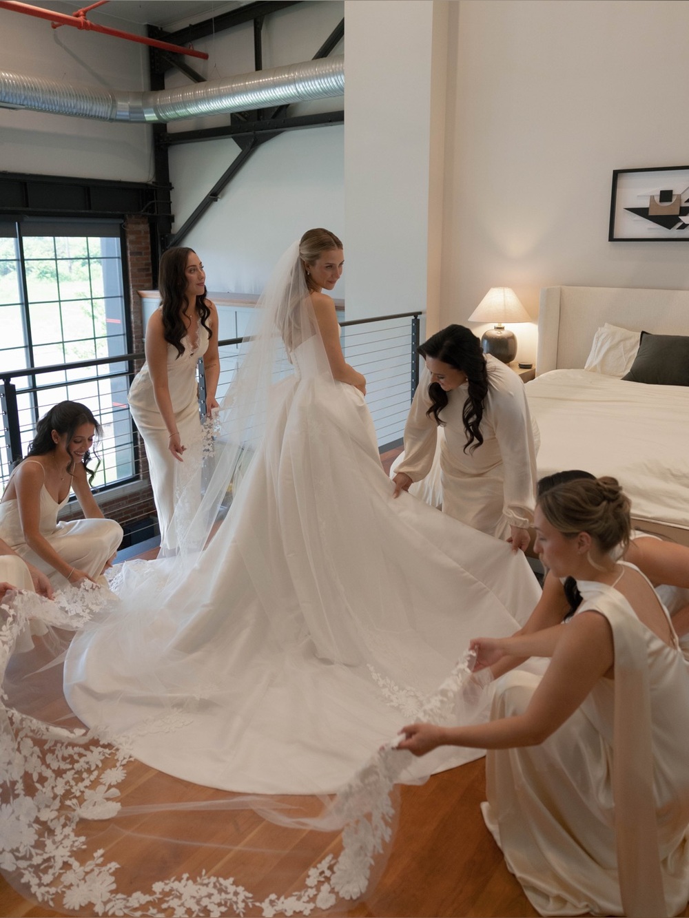 Vera Wang Wedding Veil - Picture 5 of 6
